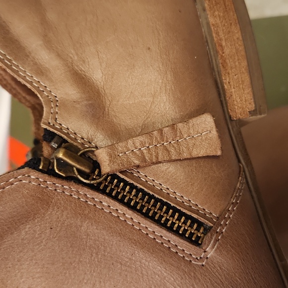 Bueno Vale F23 Stone Natural size 41 ankle bootie - Picture 14 of 16